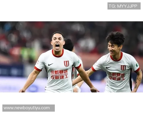 主力阵容出击亚冠蓉城迎战广岛韦世豪罗慕洛周定洋首发出场