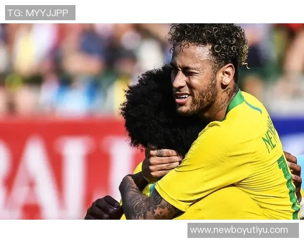 亨特膝盖受伤缺席下半场阿特金森称不必冒险继续比赛 亨特膝盖受伤缺席下半场阿特金森称不必冒险继续比赛