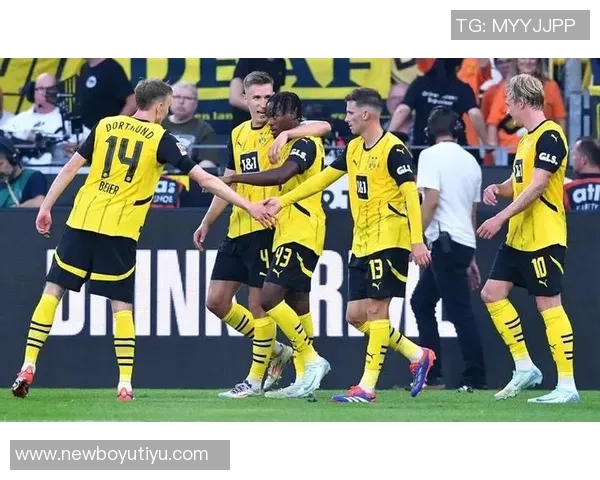 早报:利物浦强势反弹连胜皇马遭遇两连败挑战艰难 早报:利物浦强势反弹连胜皇马遭遇两连败挑战艰难